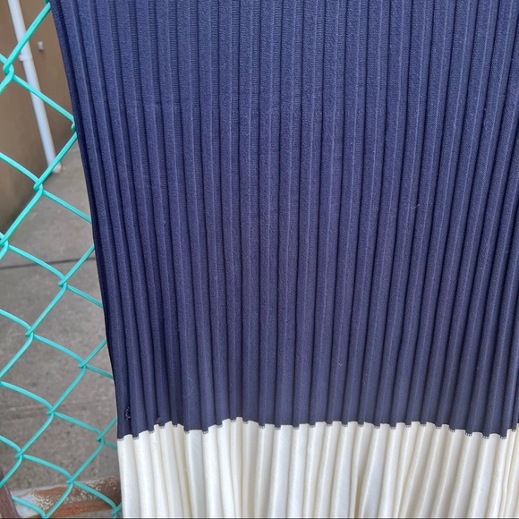 Ann Taylor Pleated Two-Tone Skirt S - Picture 6 of 12